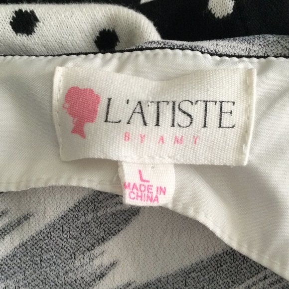 L'ATISTE by Amy Black/White Crop Top Size large - Picture 5 of 6